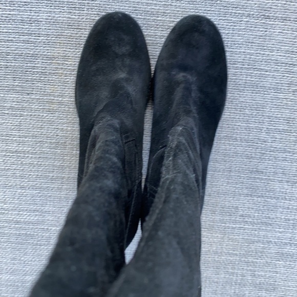 BCBG Suede Pull on Knee High Boots - Picture 5 of 11